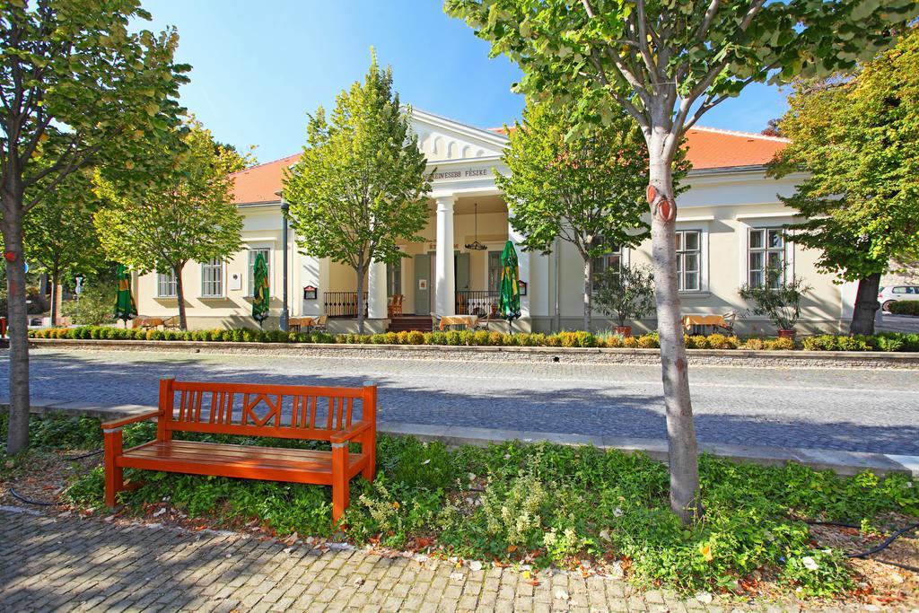 Hotel Blaha Lujza Balatonfüred Buitenkant foto
