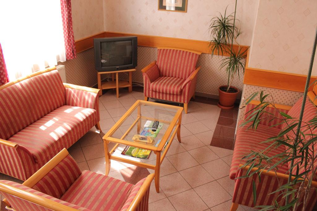Hotel Blaha Lujza Balatonfüred Buitenkant foto
