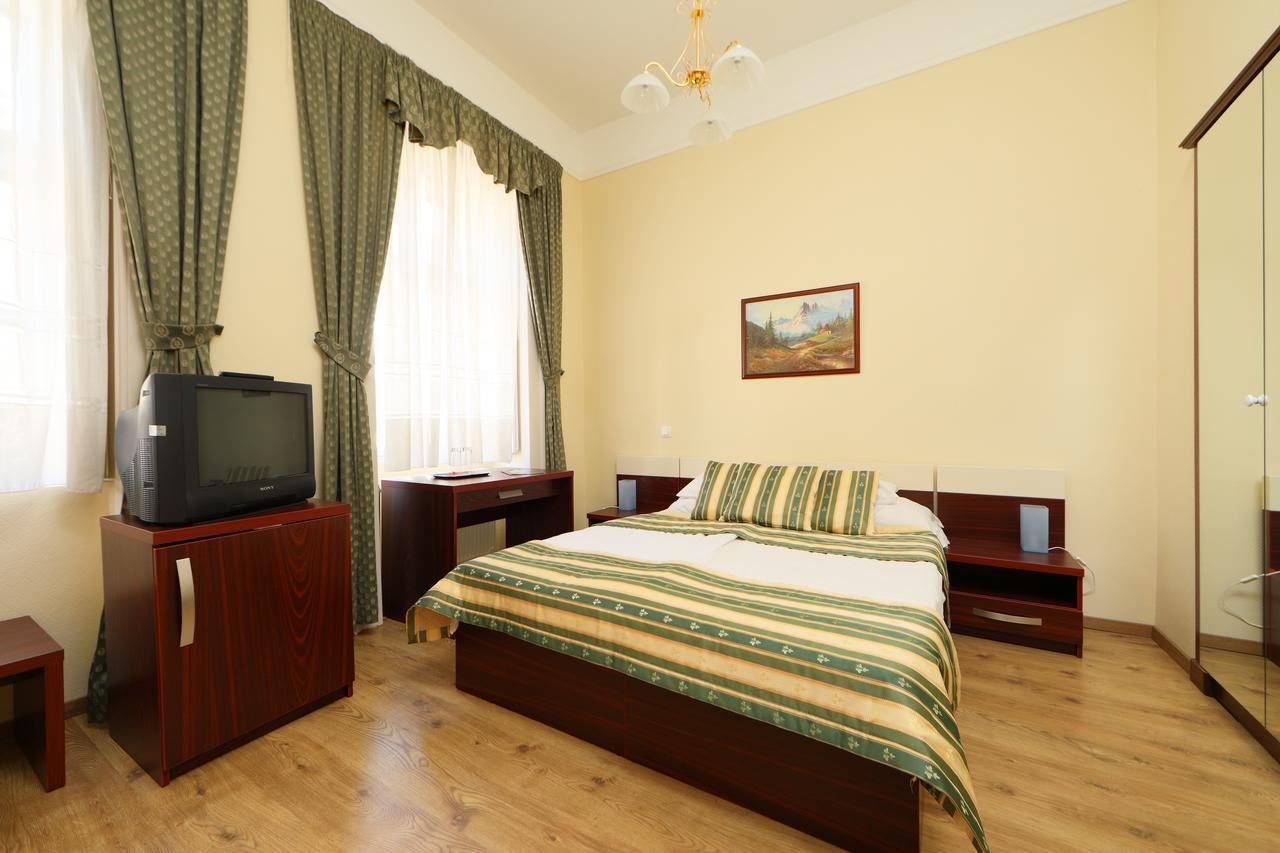 Hotel Blaha Lujza Balatonfüred Buitenkant foto